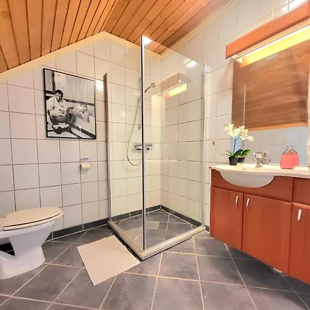 Apartment Sunset Penthouse, Fjord View & Parking *