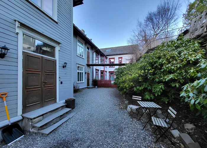 Sunset Penthouse, Fjord View & Parking * 特隆赫姆